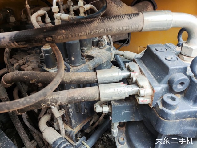 徐工 XE200DA 挖掘机