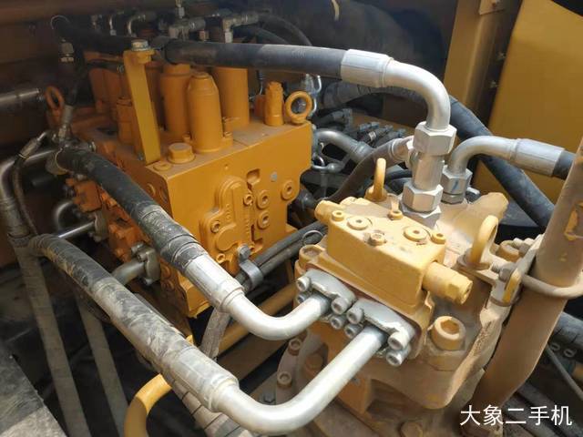 三一重工 SY245C-9 挖掘机