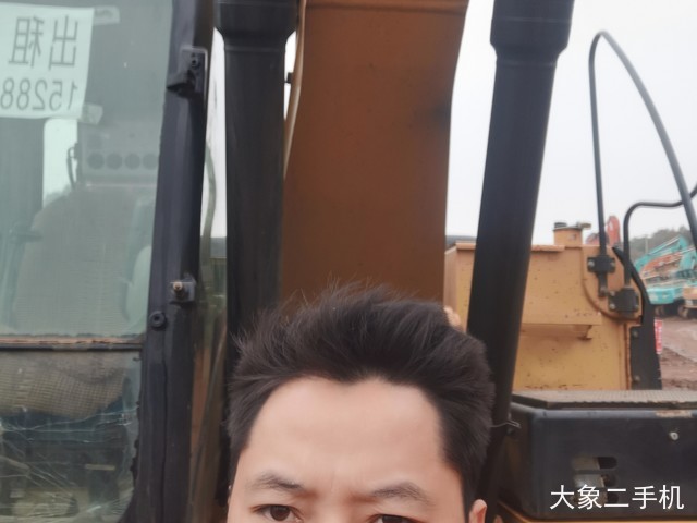 卡特彼勒 320D2液压 挖掘机