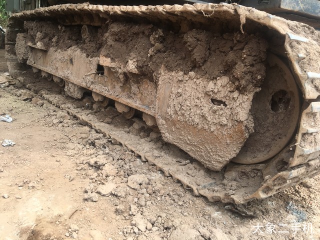 徐工 XE135B 挖掘机