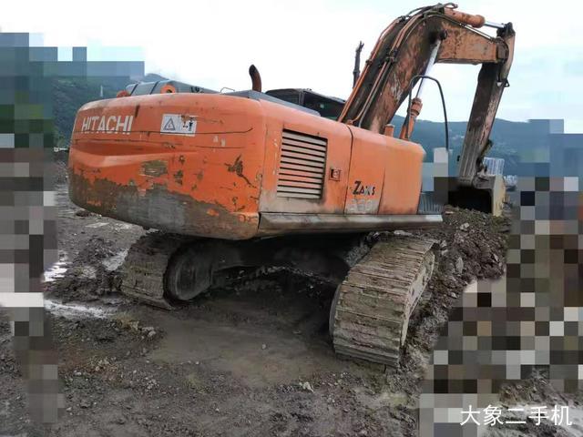 日立 ZX330—3 挖掘机