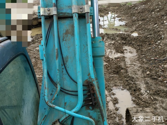 神钢 SK260LC-8 挖掘机