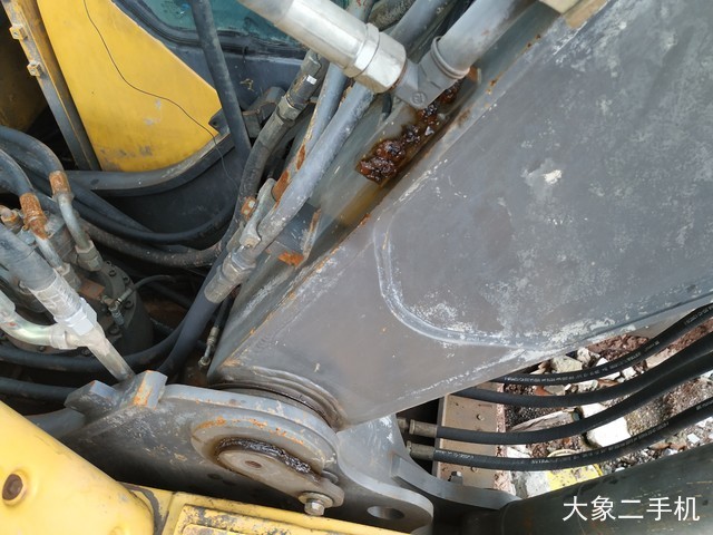 沃尔沃 EC210BLC 挖掘机