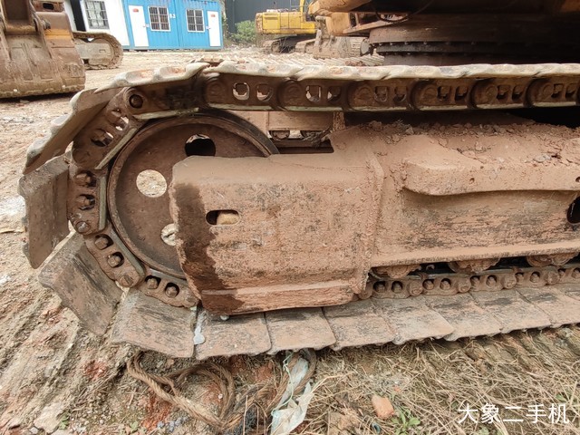 雷沃重工 FR150D 挖掘机