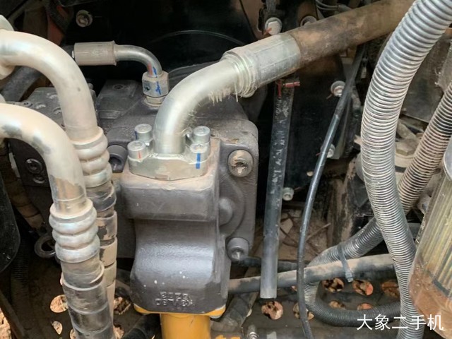 三一重工 SY75C-10 挖掘机