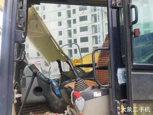 小松 PC70-8 挖掘机