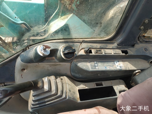 神钢 SK460-8 挖掘机