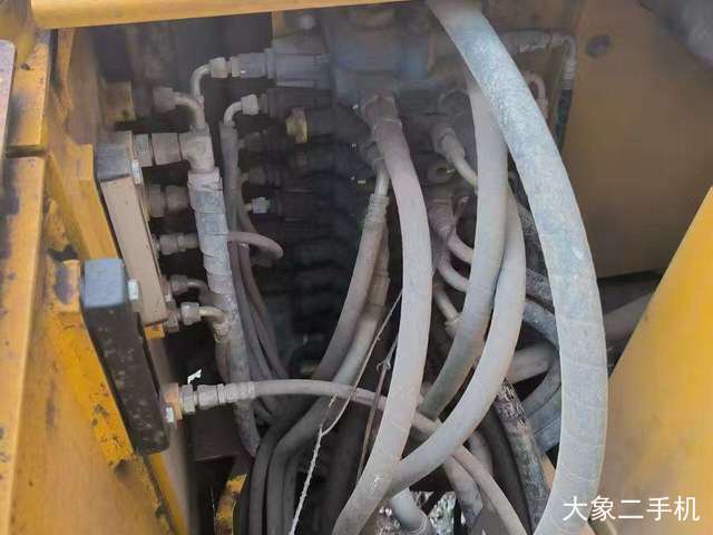 龙工 LG6090 挖掘机