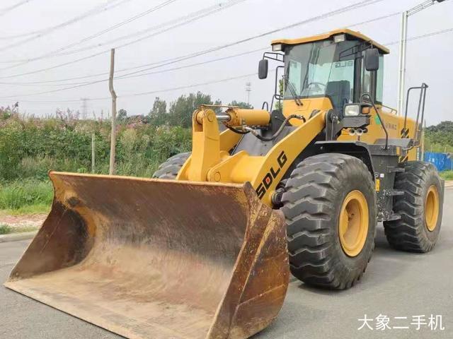 山东临工 LG953 装载机