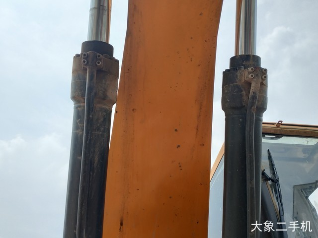 三一重工 SY285C 挖掘机