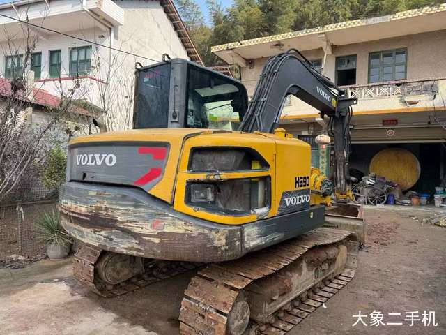 沃尔沃 EC80D 挖掘机