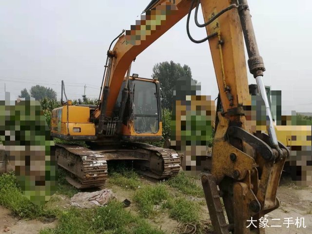 三一重工 SY135C 挖掘机