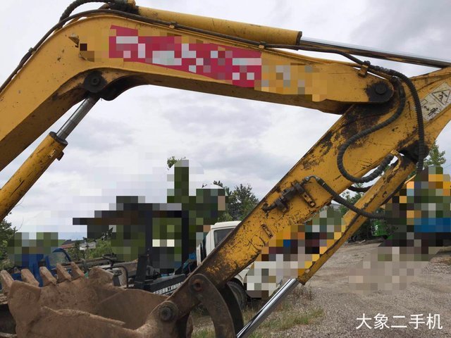 现代 R60-7 挖掘机