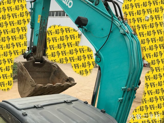 神钢 SK75-8 挖掘机