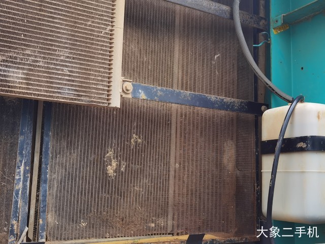 神钢 SK350LC-8 挖掘机