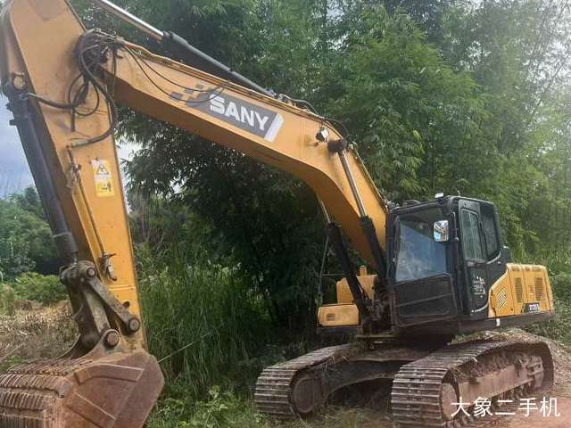 三一重工 SY205C-9 挖掘机