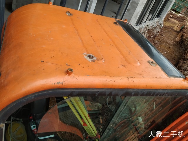 远山机械 YS765-8 挖掘机