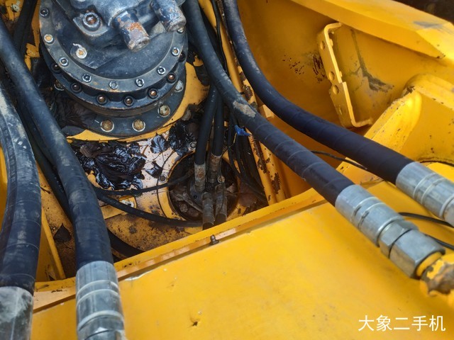 杰西博 JS210LC 挖掘机