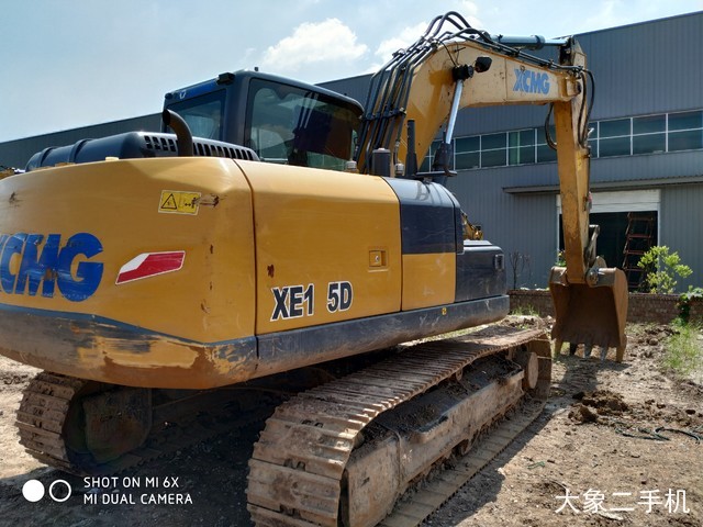 徐工 XE135D 挖掘机