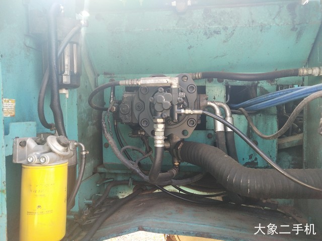 神钢 SK260LC-8 挖掘机