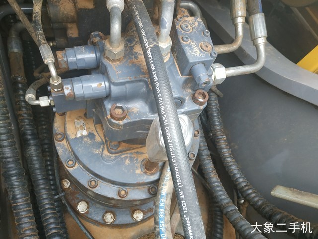 徐工 XE370CA 挖掘机