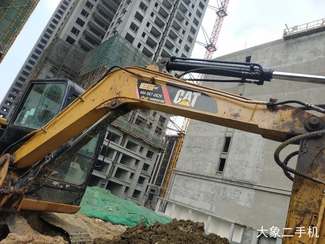 卡特彼勒 305.5E液压 挖掘机