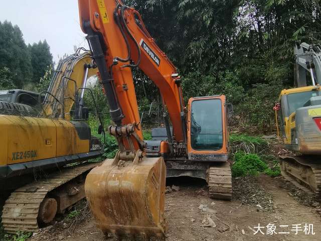 斗山 DX130-9C 挖掘机