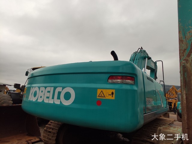 神钢 SK350LC-8 挖掘机