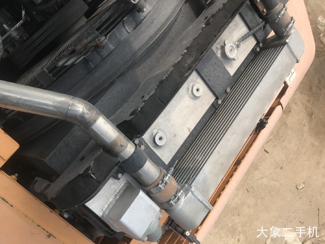 三一重工 SY365H 挖掘机