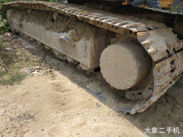 现代 R225LC-7 挖掘机