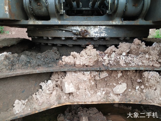 沃尔沃 EC210BLC 挖掘机