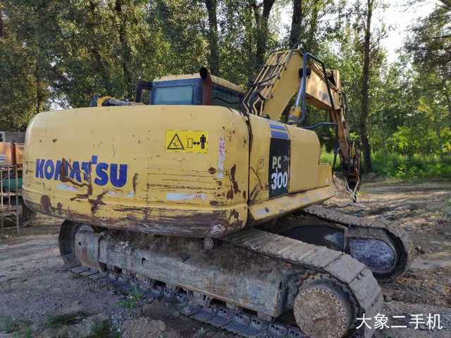 小松 PC270-7 挖掘机