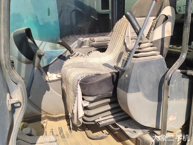 神钢 SK350LC-8 挖掘机