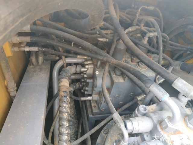 徐工 XE370CA 挖掘机