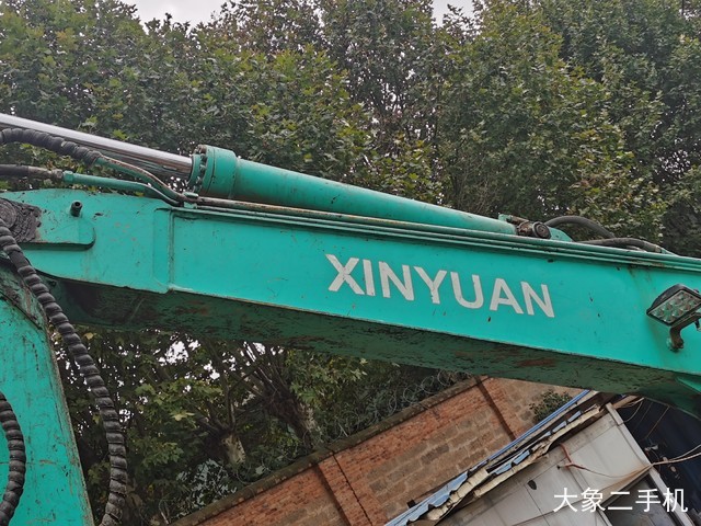 新源 XY75W-8 挖掘机