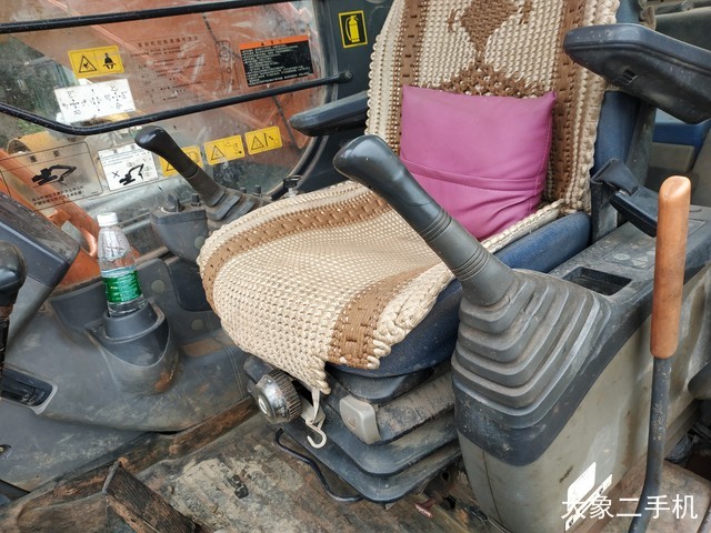 日立 ZX260LCH-3G 挖掘机