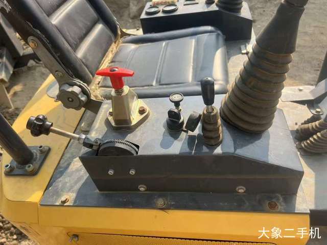 犀牛重工 XN16 挖掘机