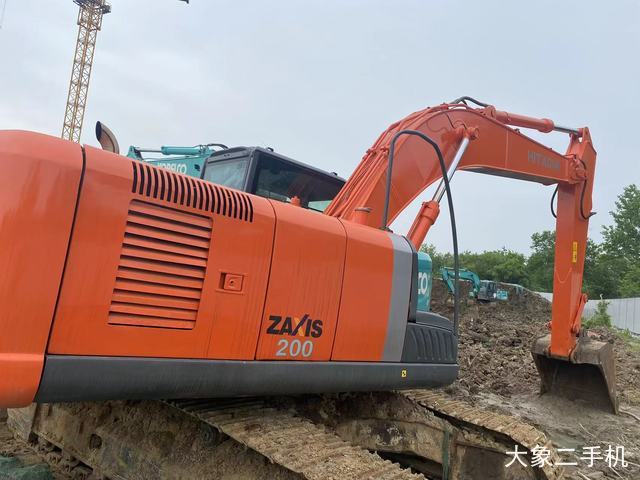 日立 EX200-3 挖掘机