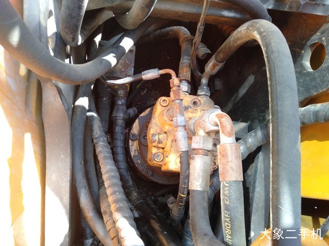 三一重工 SY75C 挖掘机