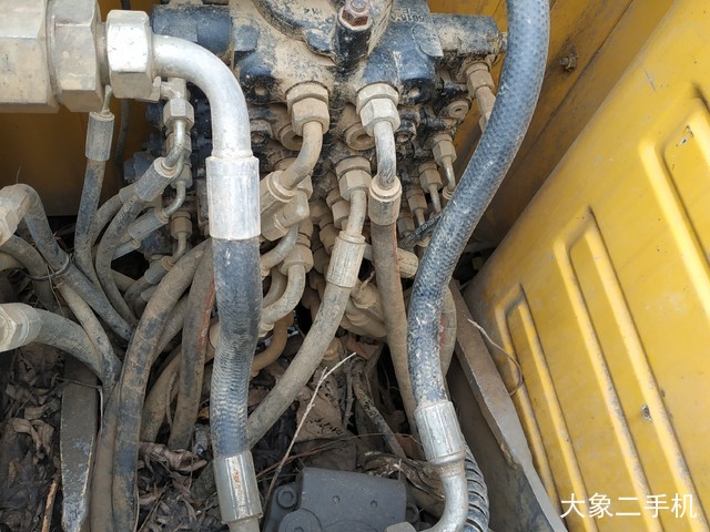 徐工 XE80C 挖掘机