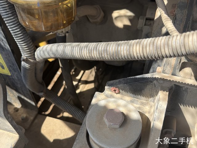 山东临工 LG655 挖掘机