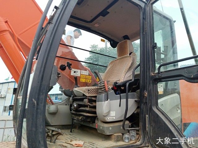 日立 ZX240-5A 挖掘机