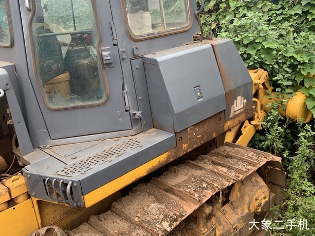 山推 SD22 推土机