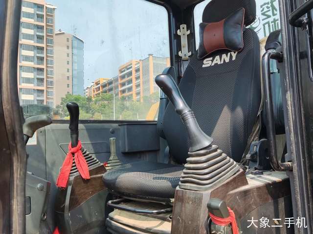 三一重工 SY55C 挖掘机