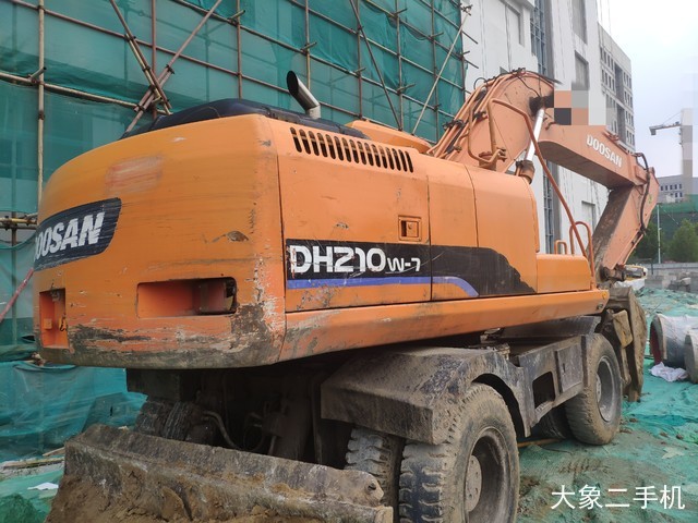 斗山 DH210W-7 挖掘机