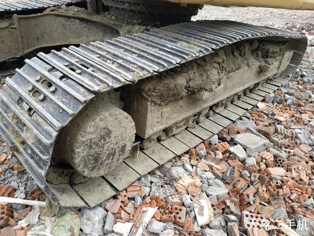 小松 PC220-8 挖掘机