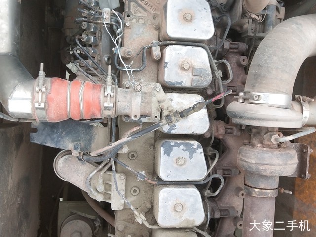 现代 R225LC-7 挖掘机