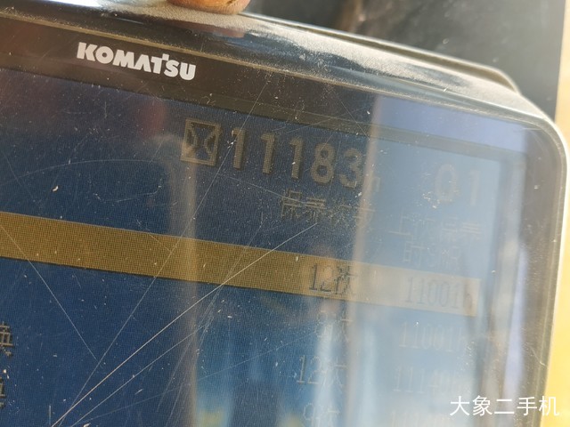 小松 PC220-8 挖掘机