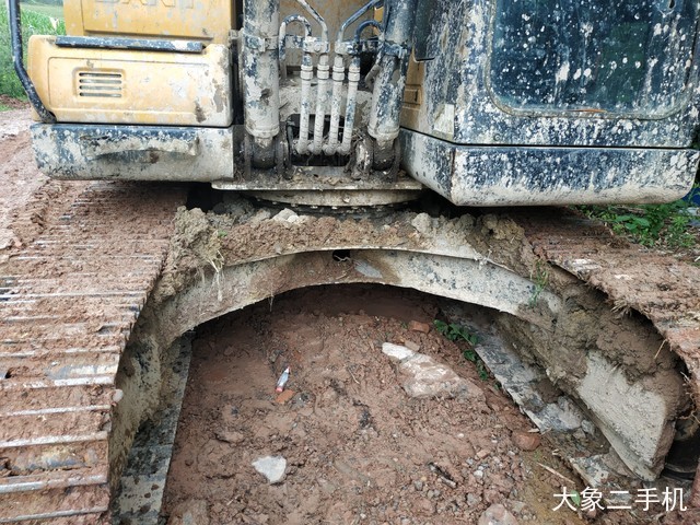 三一重工 SY135C 挖掘机