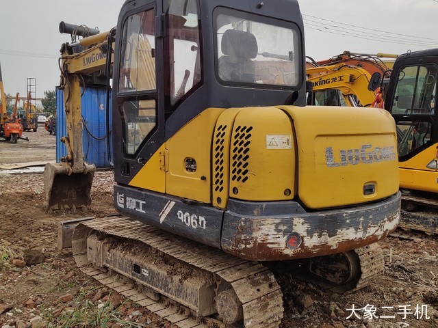 柳工 CLG906D 挖掘机